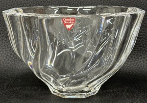 lot 8 image: Vintage Orrefors Residence Crystal Bowl-Signed