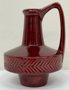 lot 26 image: Vintage AWF Arnold Wiig Fabrikker Burgundy Jug  Vase - 1950s