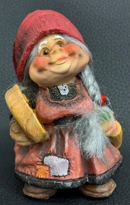 lot 125 image: Fjsnissen - Genuine Norwegian Father Christmas Helper