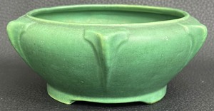 lot 155 image: Vintage Arts and Crafts Green Matte Art Pottery Footed Dish