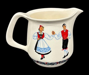 lot 47 image: Vintage Figgjo Flint Hardinger Dancers CreamPitcher