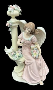 lot 63 image: Members Mark Angel in Garden Figurine