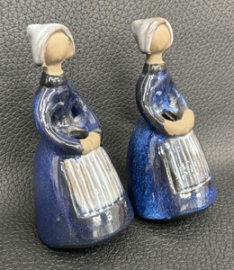 lot 164 image: Two Elsi Bourelius Figurines