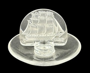 lot 163 image: Lalique Crystal Caravelle Sailing Ship Trinket  Jewelry Dish