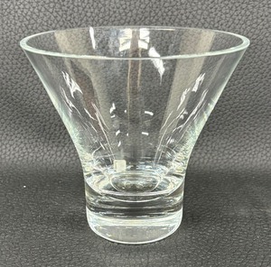 lot 168 image: Fossheim Crystal Bowl  Vase