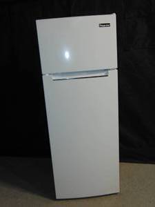 lot 6 image: 7.3 cu. ft. 2-Door Mini Fridge in White with Freezer mcdr740we1