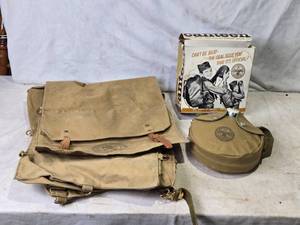 lot 37 image: Boy Scouts of America Canteen and Vintage Backpack