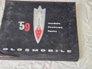 lot 57 image: 59 Oldsmobile Feature Folio - Models, Features and Facts
