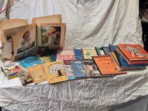 lot 77 image: Vintage Educational and Childrens Books - Used and Written In