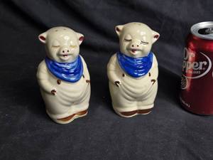 lot 131 image: Vintage Pig Salt and Pepper Shakers with Blue Scarves