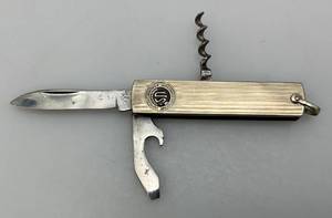 lot 151 image: Vintage Collectible US Rubber Co. Double Blade With Cork Screw Pocket Knife