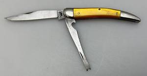 lot 152 image: Vintage Double Blade ATCO Brand Yellow Pearl Handle Pocket Knife