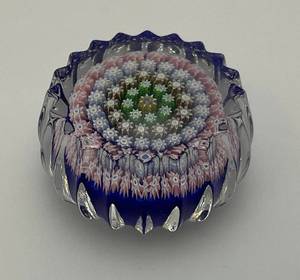 lot 163 image: EST. $90.00 - $145.00 Vintage Scottish Perthshire Millefiori Art Glass Paperweight 1 34 (NIB)