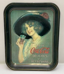 lot 190 image: Vintage Collectible Coca-Cola Girl Metal Serving Tray
