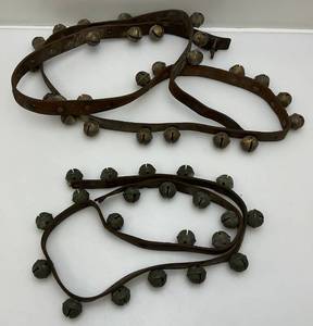 lot 107 image: Vintage Sleigh Bells 1 8 Ft 1 56