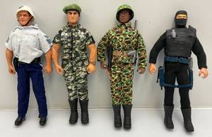 lot 196 image: Misc. Vintage 12 G I Joes