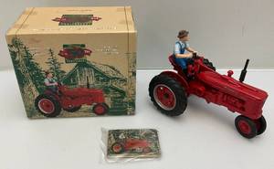 lot 201 image: Vintage Ertl 50Th Anniversary Farmall H With Farmer Special Anniversary Edition Die Cast Tractor In Original Box