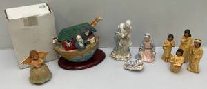 lot 208 image: Misc. Religous Collectibles