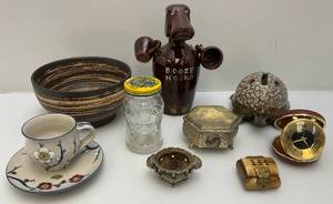 lot 211 image: Misc. Vintage Collectibles & More