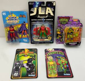 lot 242 image: Misc. Miniature  Action Figures (NIB) Packaging Has Shelf Wear
