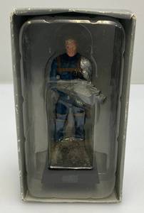 lot 246 image: Cable Eaglemoss Classic Marvel Miniature Die Cast Figurine (NIB) 3 12