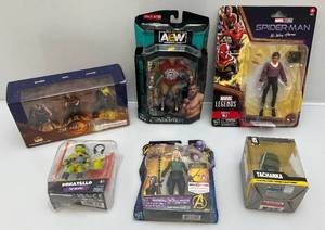 lot 255 image: Misc. Action Figure (NIB)