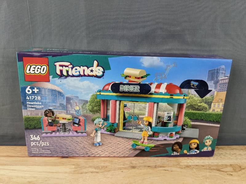 lot 9D image: Brand New Lego Friends Heartlake Downtown Diner Z