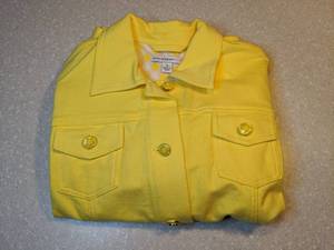 lot 424 image: New Isaacmizrahi Live Womens Waisted Jacket Yellow And White Size Small P