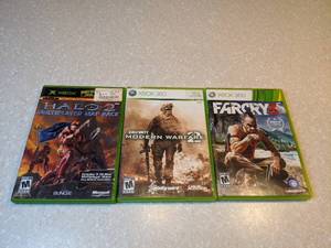 lot 452 image: 3 Total XBOX 360 Halo 2 Multiplayer Map Pack Call Of Duty Modern Warfare 2 Far Cry 3 R