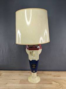 lot 6 image: Rare & Unique Duncan Miller Parking Meter Lamp 31 K
