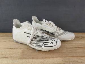 lot 26 image: New Balance Burn X3 Lacrosse Cleats Mens Size 11 White N