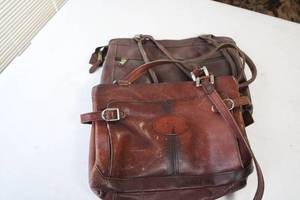 lot 110 image: Pair of Vintage Leather Handbags by Stone Mountain