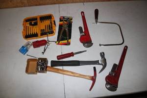 lot 144 image: Assorted Hand Tools and Accessories Lot