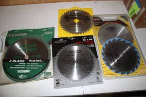 lot 169 image: Lot of 4 Circular Saw Blades - MasterForce, ToolShop, Craftsman, Oldham