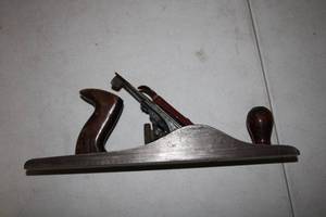 lot 172 image: Vintage Pruitt Hand Plane Tool