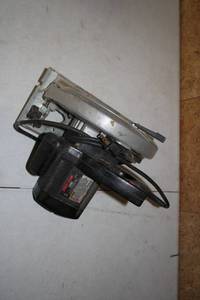 lot 189 image: Used Skilsaw Circular Saw Model 5230