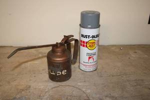 lot 312 image: Vintage Copper Oil Can with Spout and Rust-Oleum Spray Paint