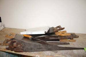 lot 332 image: Collection of Vintage Hand Saws with Wooden Handles and Saw Blades