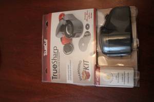 lot 464 image: TrueCut TrueSharp Power Rotary Blade Sharpener Kit