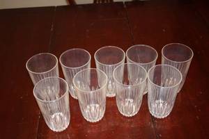 lot 467 image: Set of 10 Vintage Ribbed Glass Drinking Tumblers