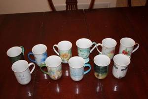 lot 468 image: Set of 12 Vintage Decorative Mugs with Floral and Nature Designs
