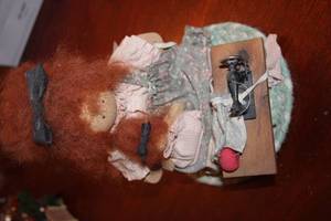 lot 485 image: Handcrafted Decorative Doll with Sewing Machine and Accessories