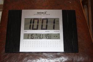 lot 519 image: SkyScan Atomic Clock with Indoor and Outdoor Temperature Display
