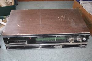 lot 658 image: Vintage Soundesign AM-FM Stereo Receiver with 8-Track Player