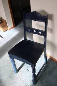 lot 661 image: Vintage Blue Wooden Chair with Decorative Backrest