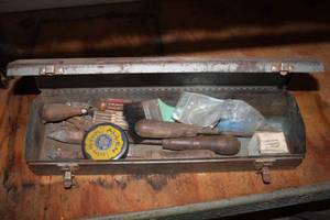 lot 689 image: Vintage Craftsman Toolbox with Assorted Hand Tools and Supplies