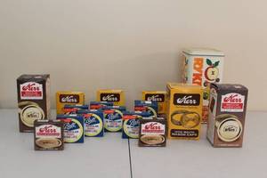 lot 224 image: Collection of Kerr and Ball Mason Jar Lids with Vintage RYKRISP Can