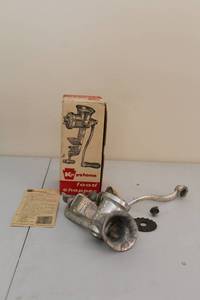 lot 225 image: Vintage Keystone Food Chopper with Original Box and Instructions