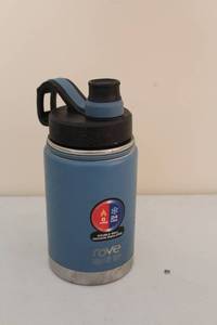 lot 236 image: Rove 32oz Vacuum Insulated Bottle - Double Wall Insulation