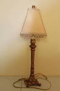 lot 264 image: Elegant Vintage Table Lamp with Decorative Shade and Crystal Trim